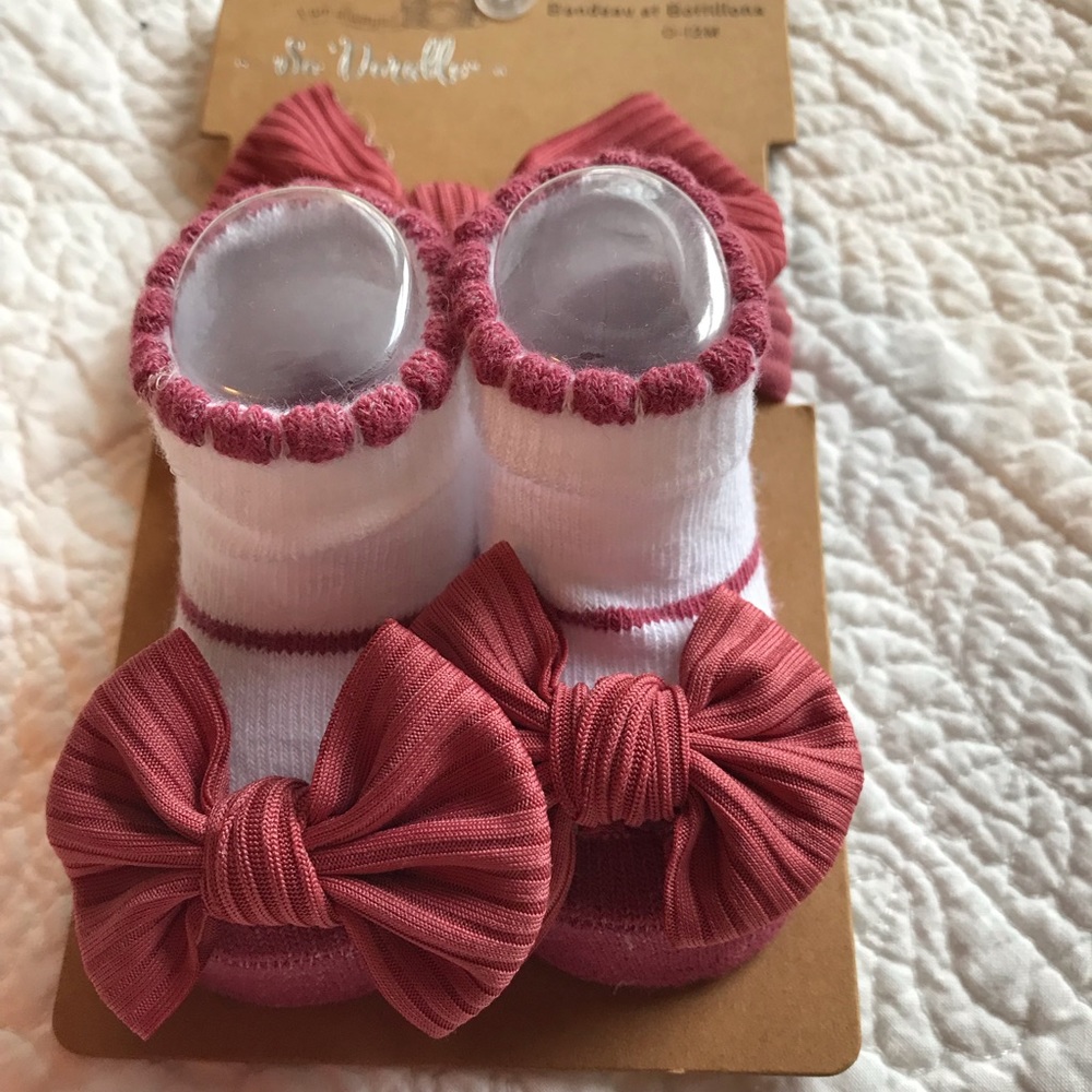 Head wrap and booties set 0-12 months